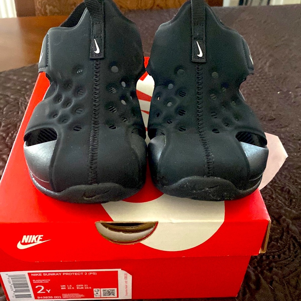 Nike sport sandal